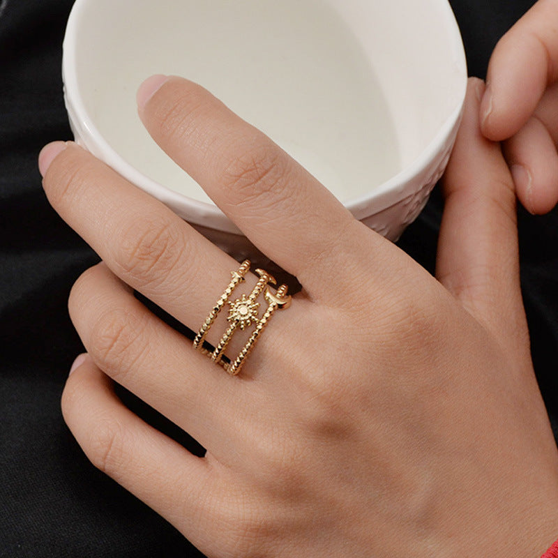 Glow Diva Ring
