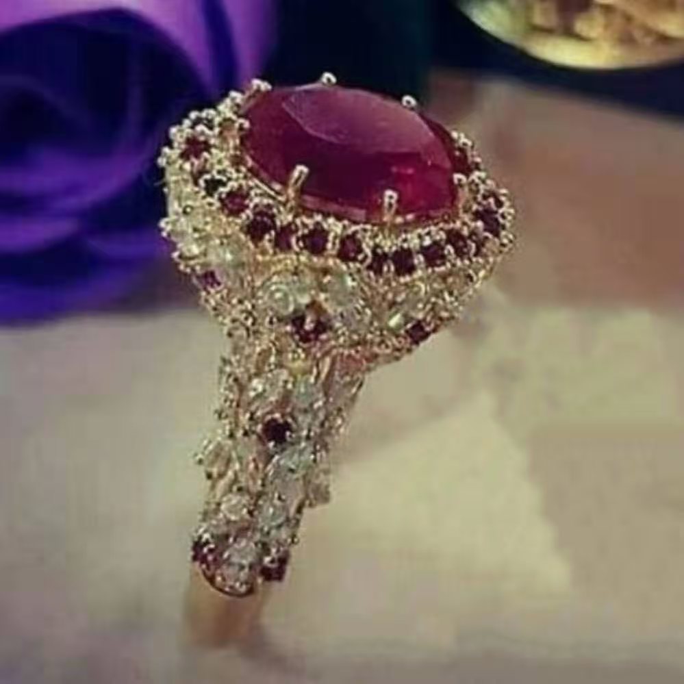 Chic Babe Ring