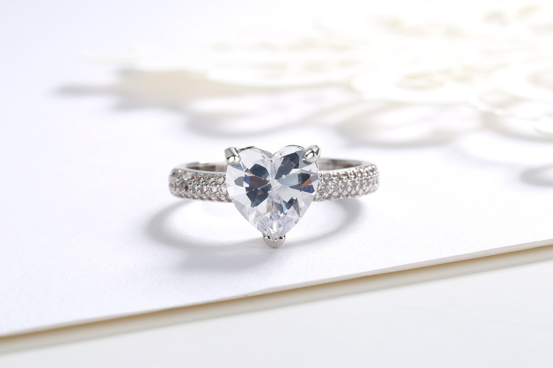 Glam Star Ring
