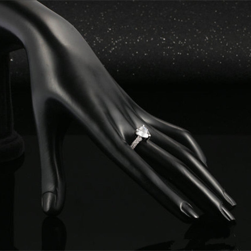 Glam Star Ring