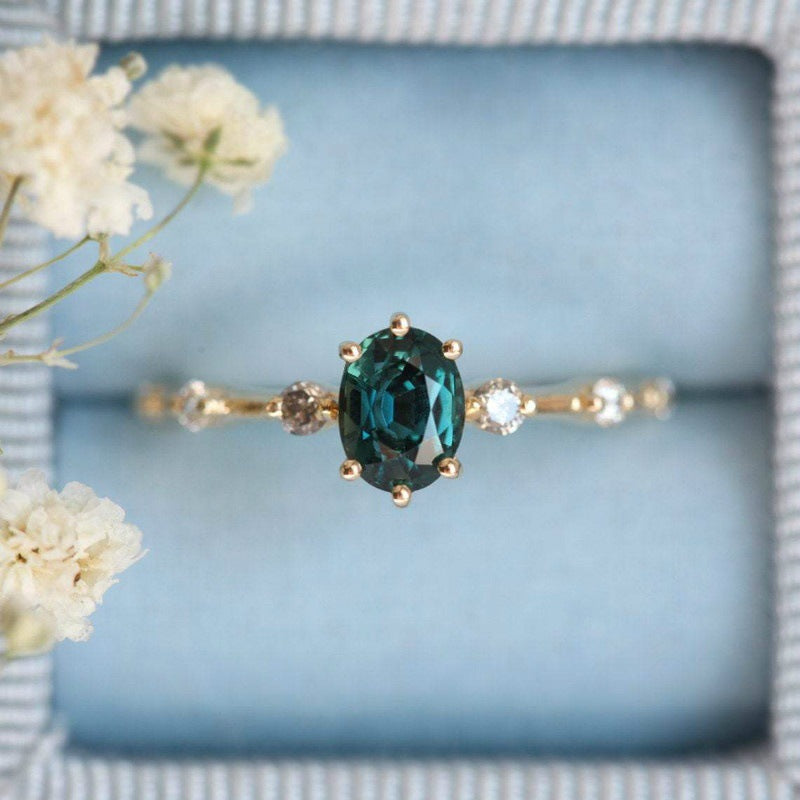 Glow Diva Ring