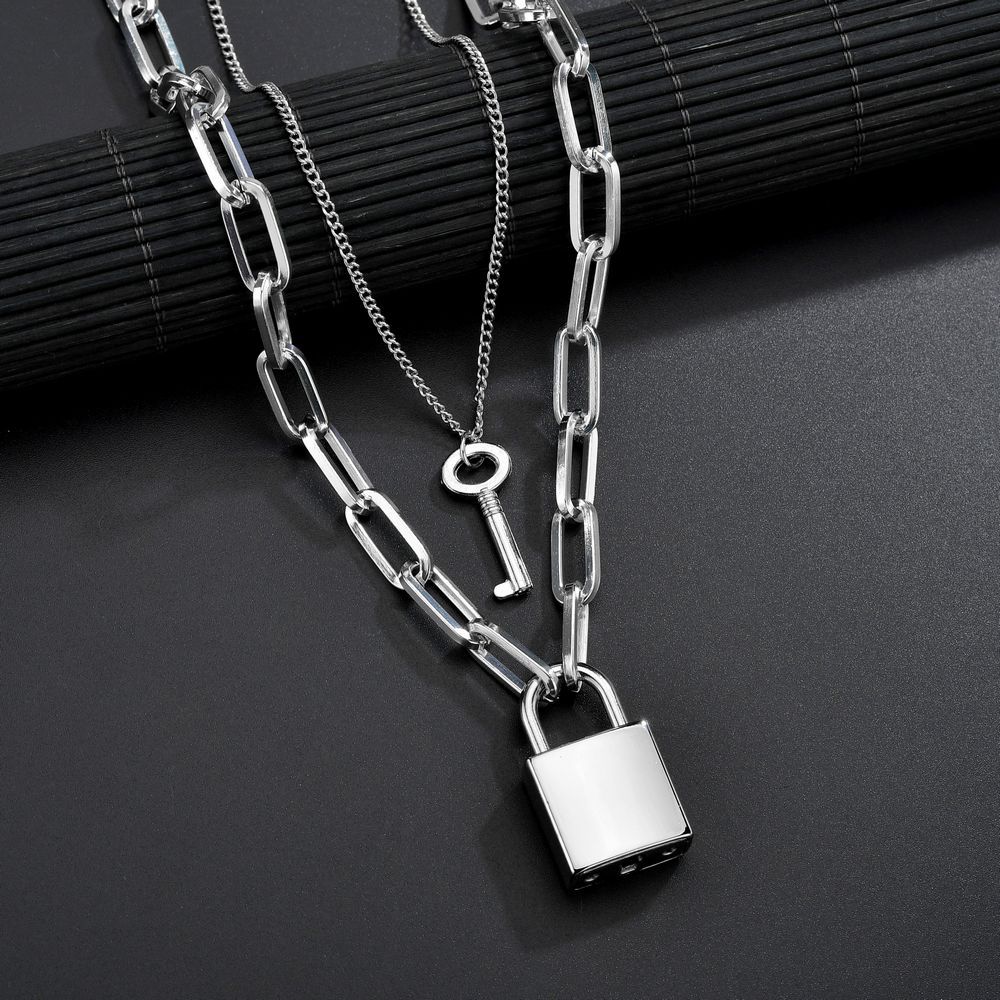 Regal Spark Necklace