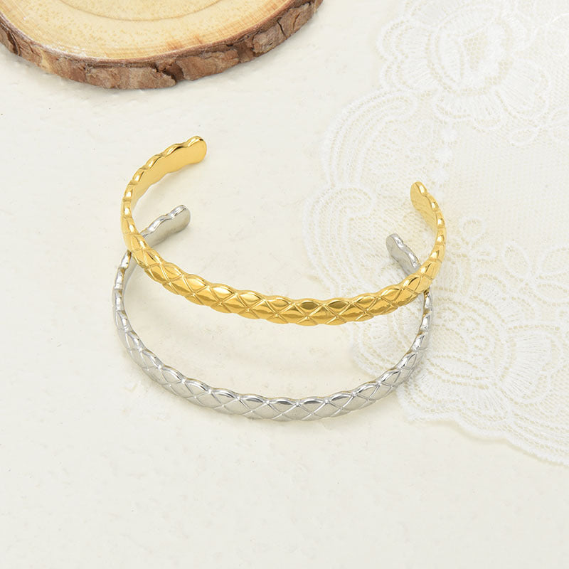 Romance Glow Bracelet