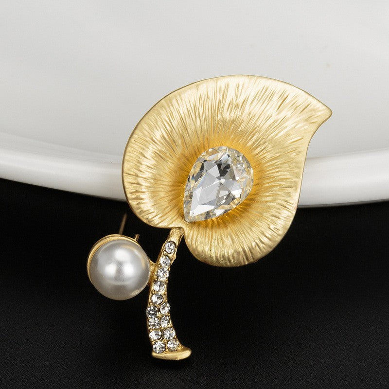 Sweet Daisy Brooch