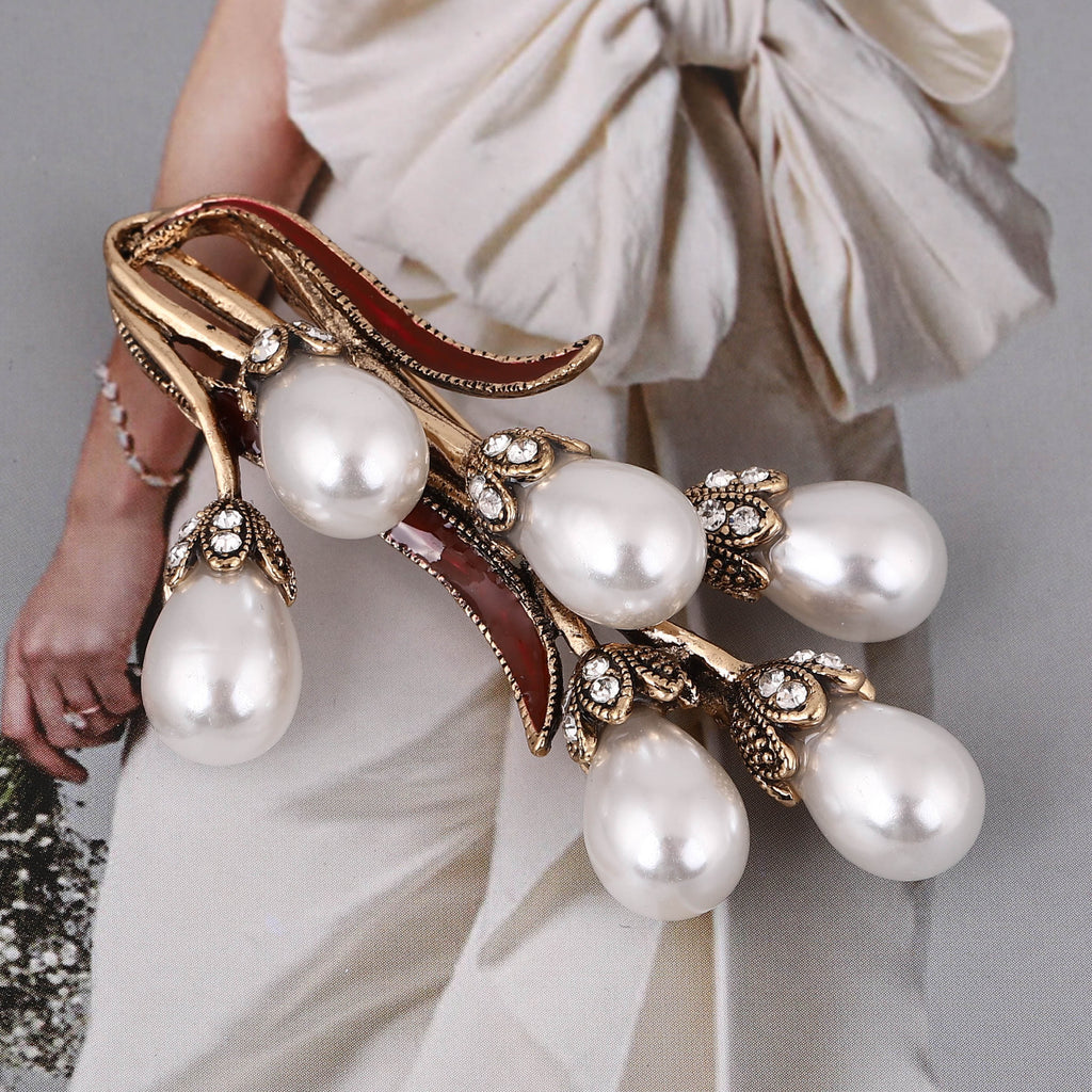 Majestic Jewel Brooch