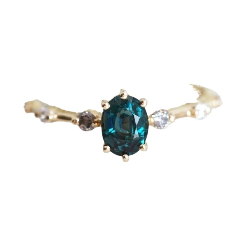 Glow Diva Ring