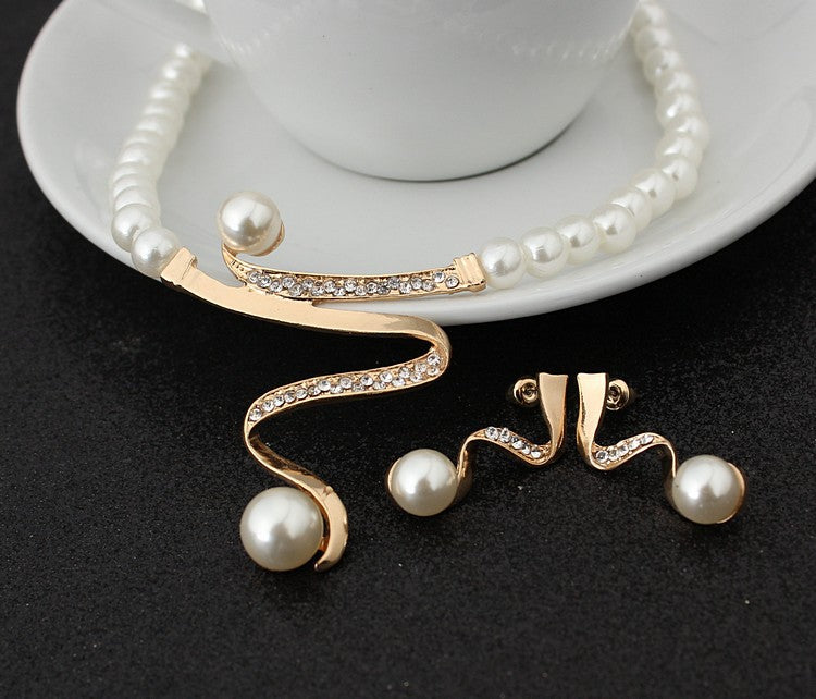 Diamond Crown Set