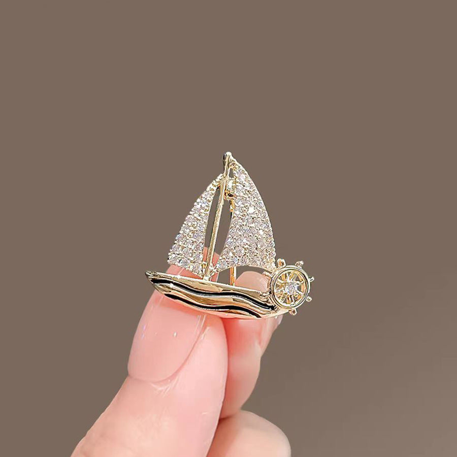 Trendy Glow Brooch