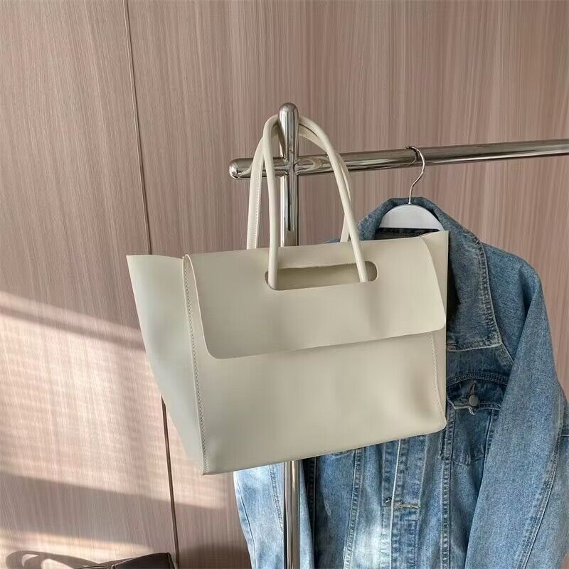 Royal Elegance Bag