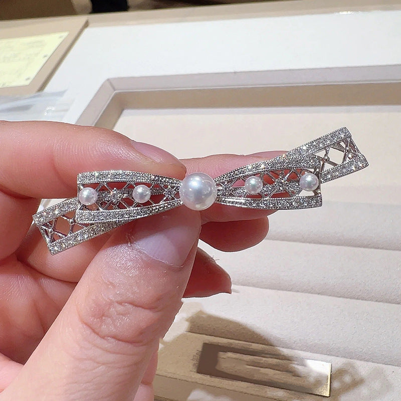 Aura Crystal Brooch