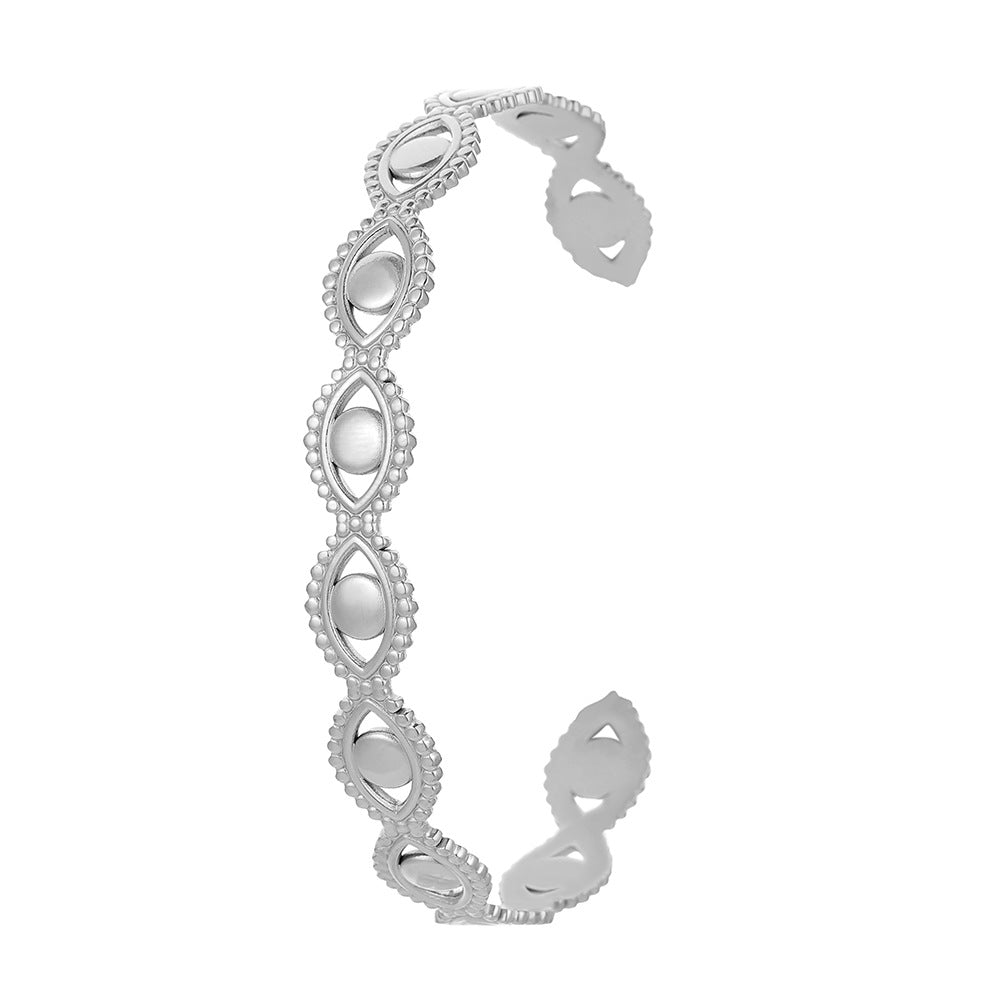 Chic Spark Bracelet