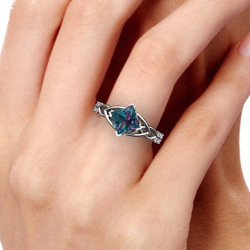 Glam Star Ring