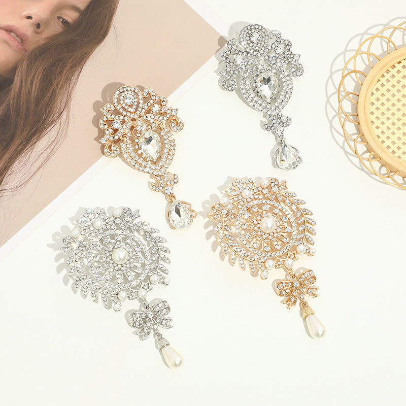 Cosmic Pearl Brooch