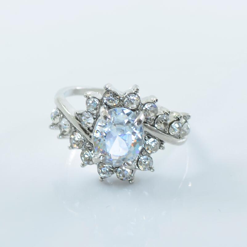 Lovely Spark Ring