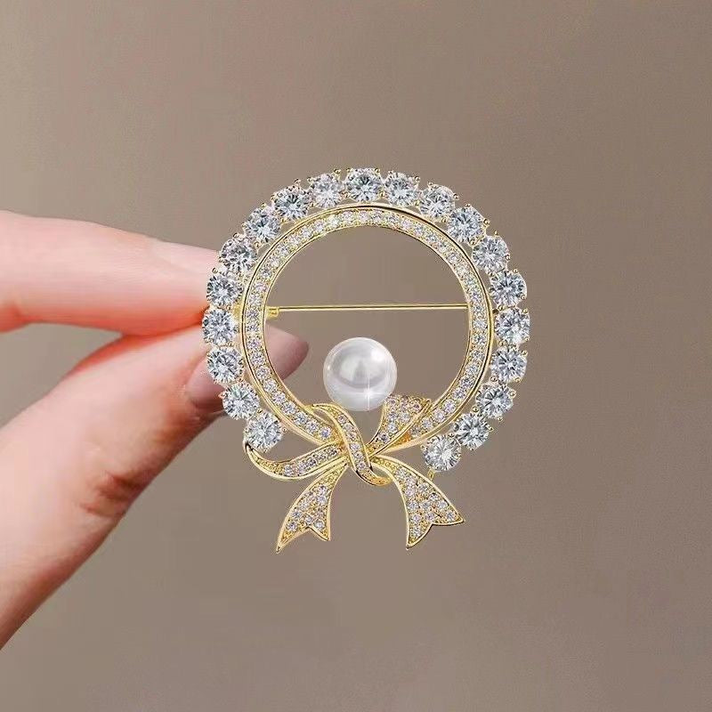 Nova Spark Brooch