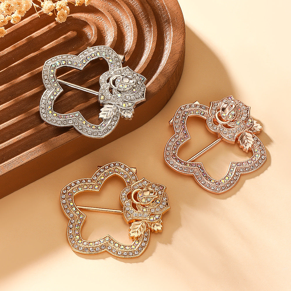 Glam Diva Brooch
