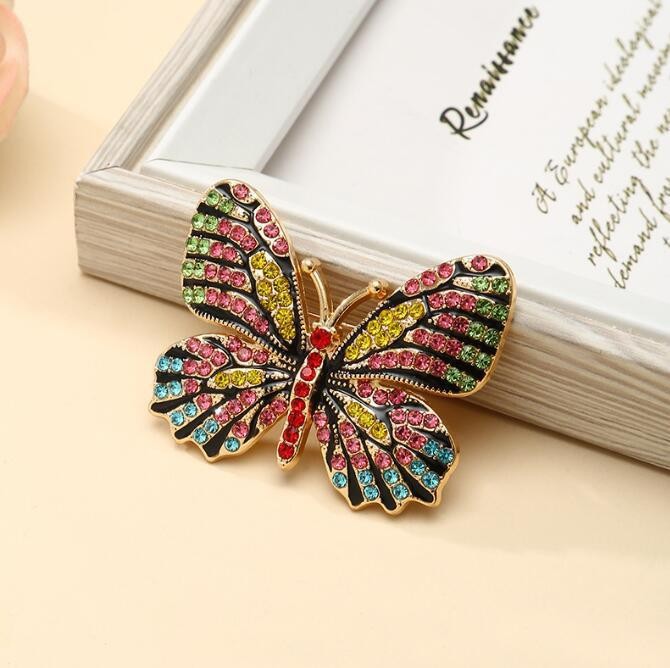 Regal Spark Brooch