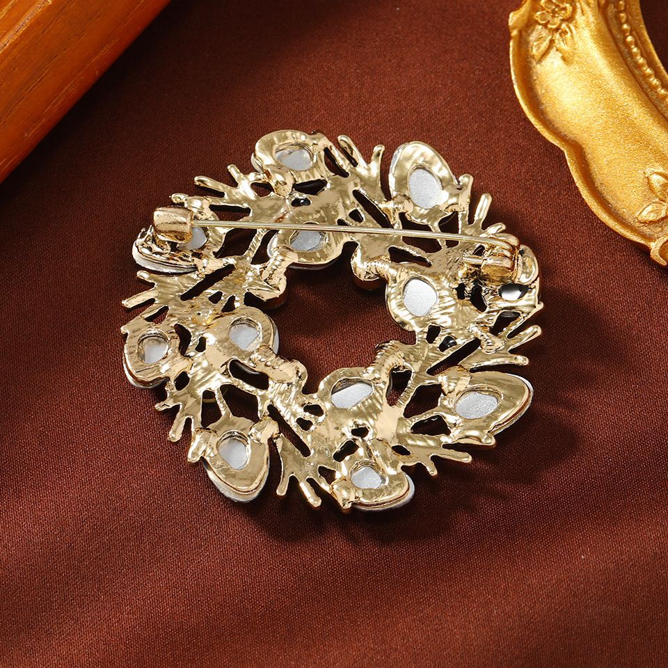 Radiant Star Brooch