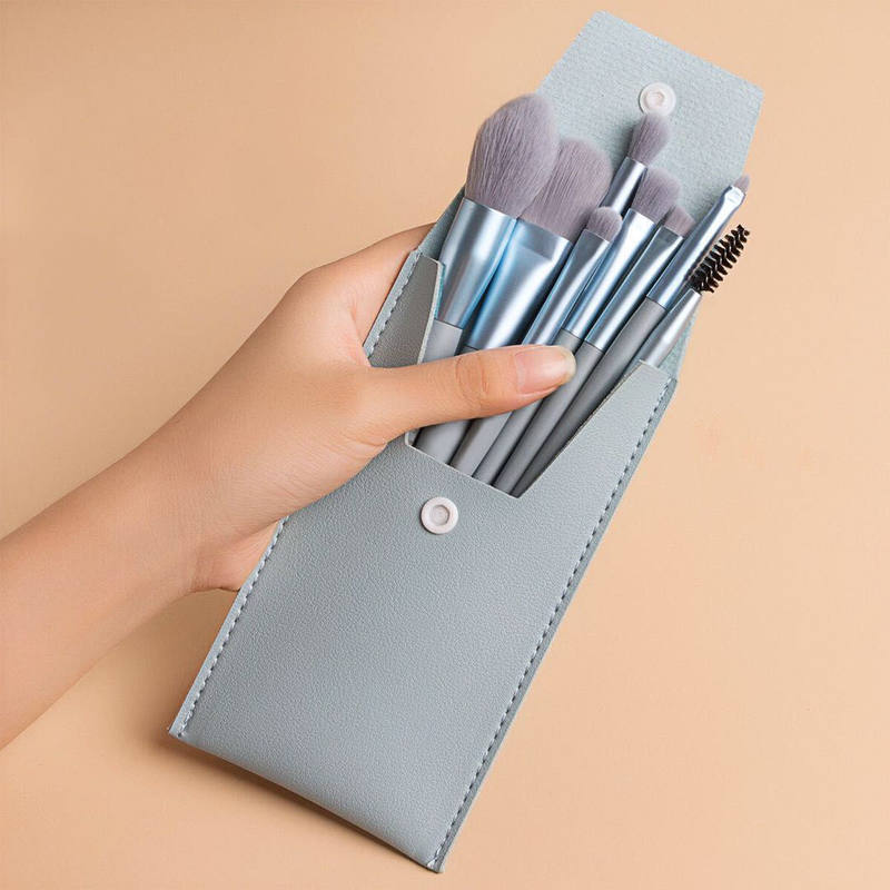 8 Mini Makeup Brushes Suit