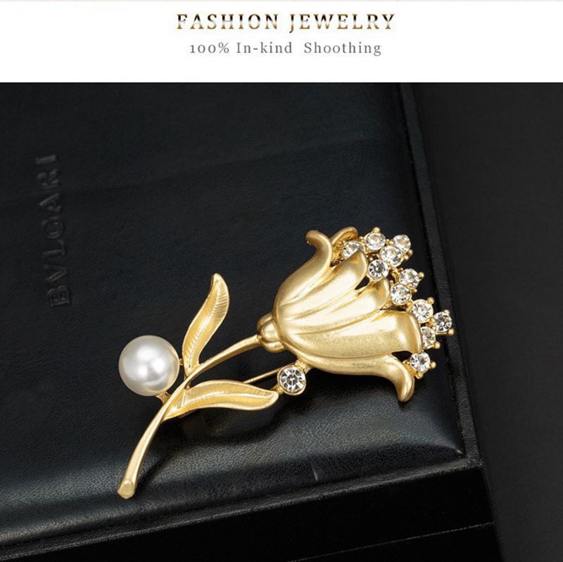 Sweet Daisy Brooch
