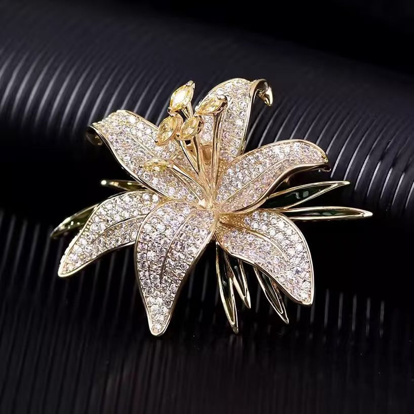Royal Glow Brooch