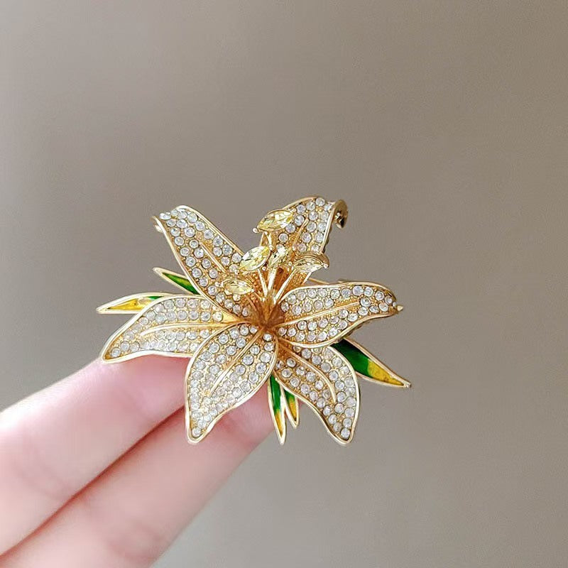 Royal Glow Brooch