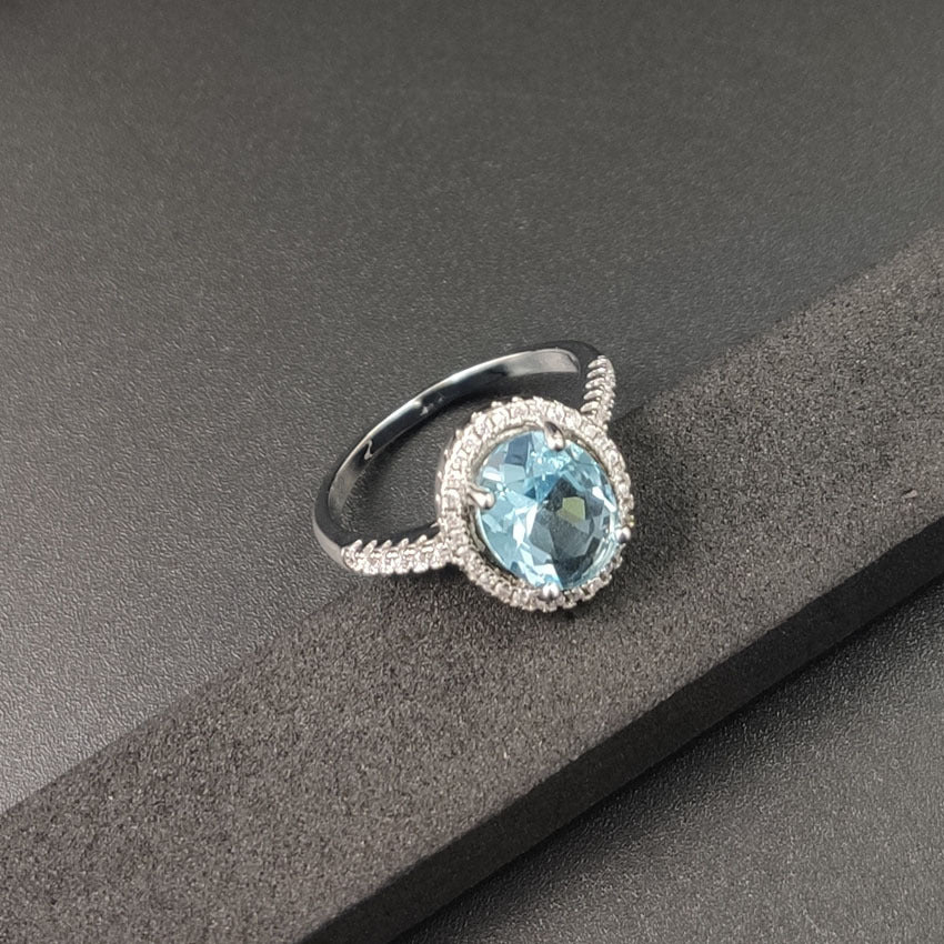 Classic Gold Ring