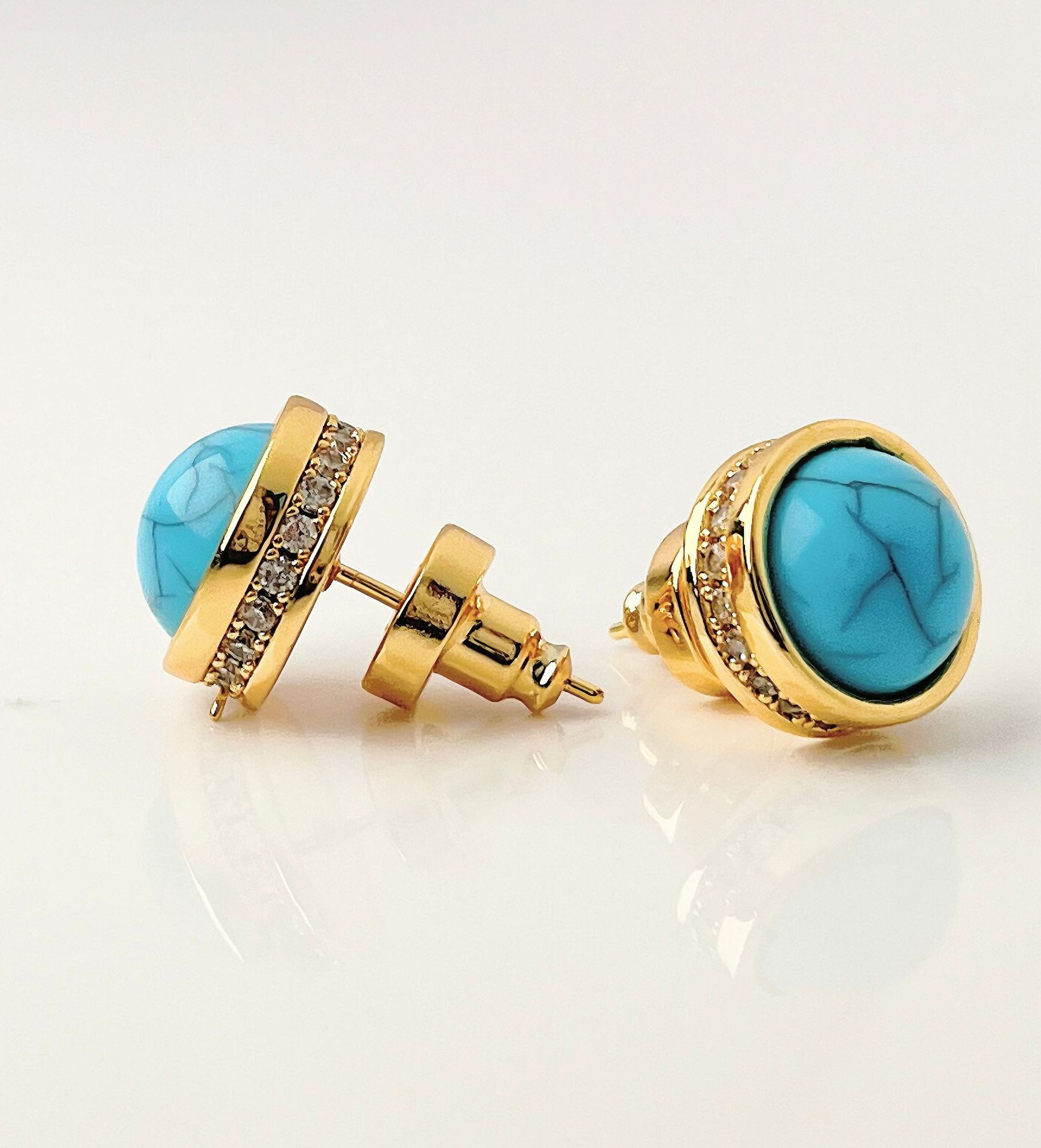 Mid-Period Natural Blue Turquoise Style Zircon Stud Earrings