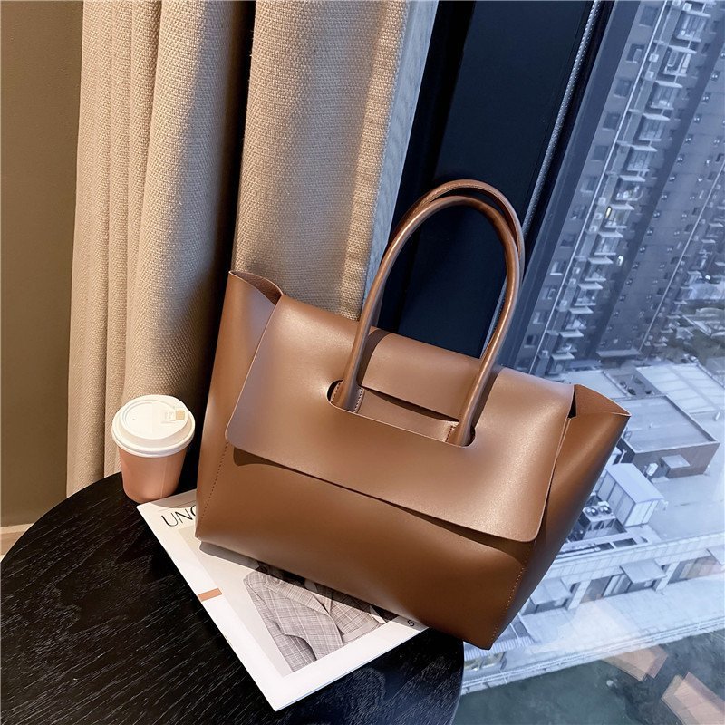 Royal Elegance Bag